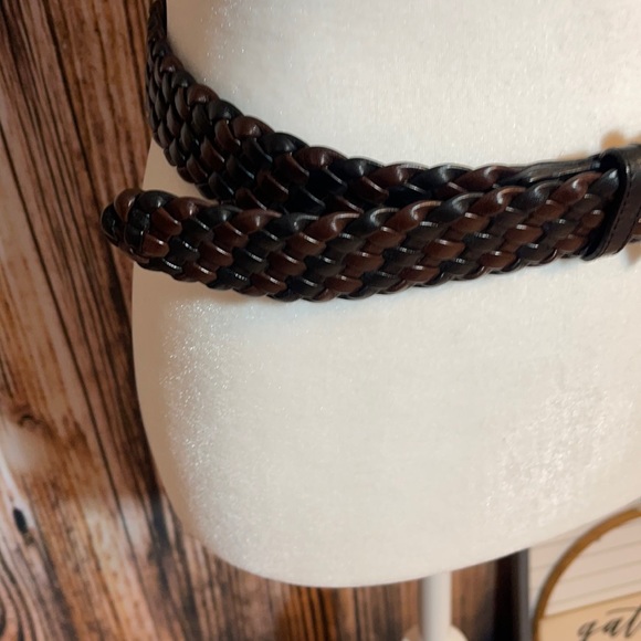 New Brighton Bonita Braid Leather Belt Size 32 New 821199 Blk/Brn - Picture 4 of 4